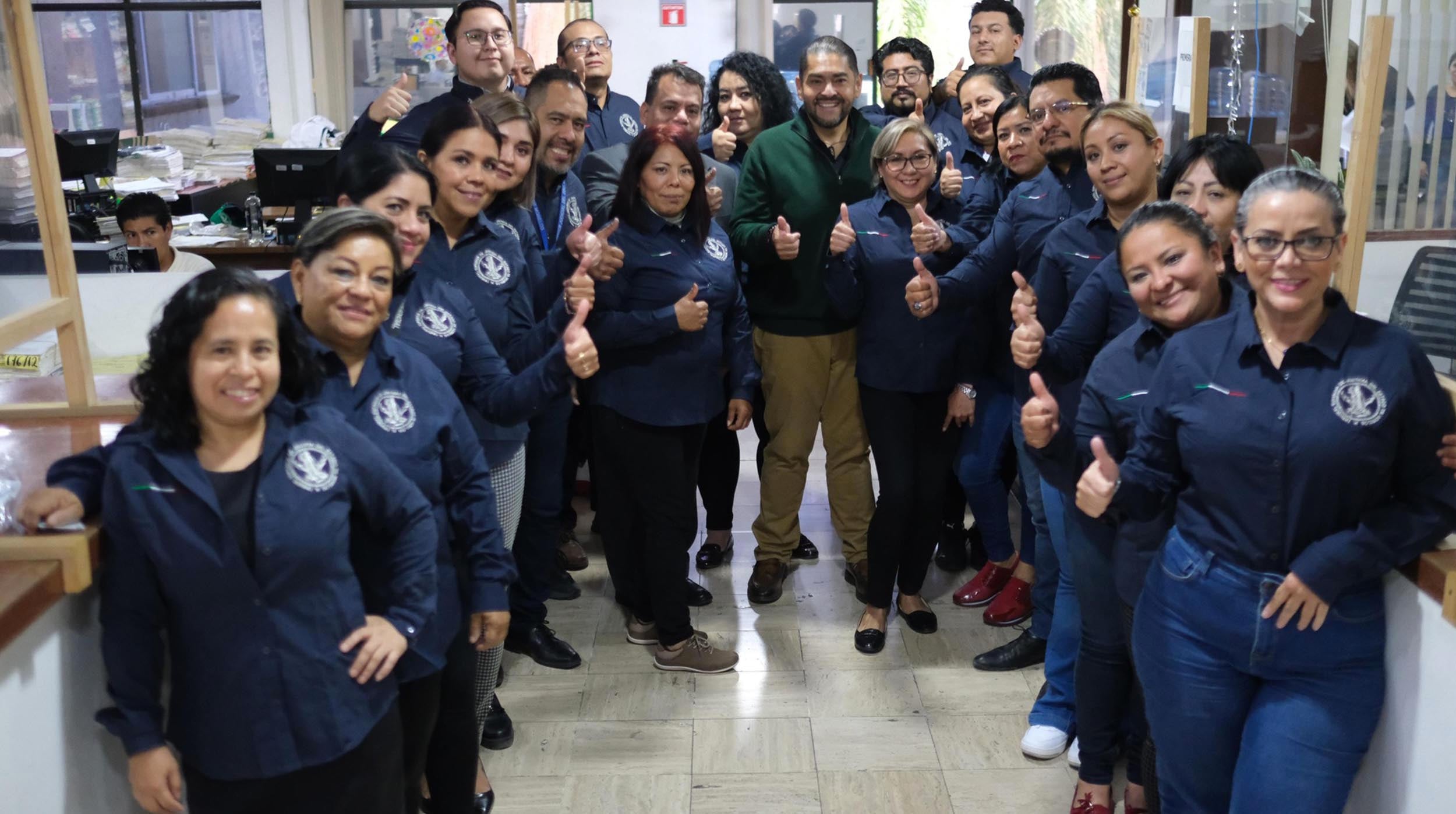 distribucion de uniformes portada